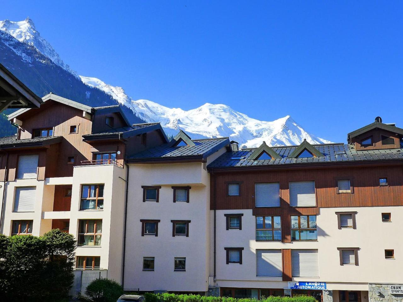 L'espace Montagne-11 *